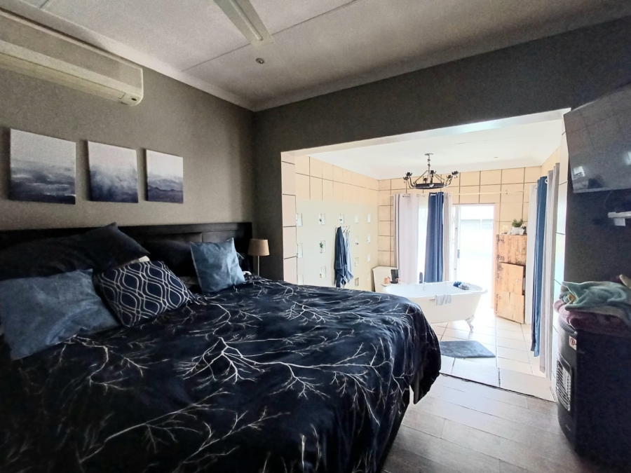 3 Bedroom Property for Sale in Sasolburg Ext 11 Free State